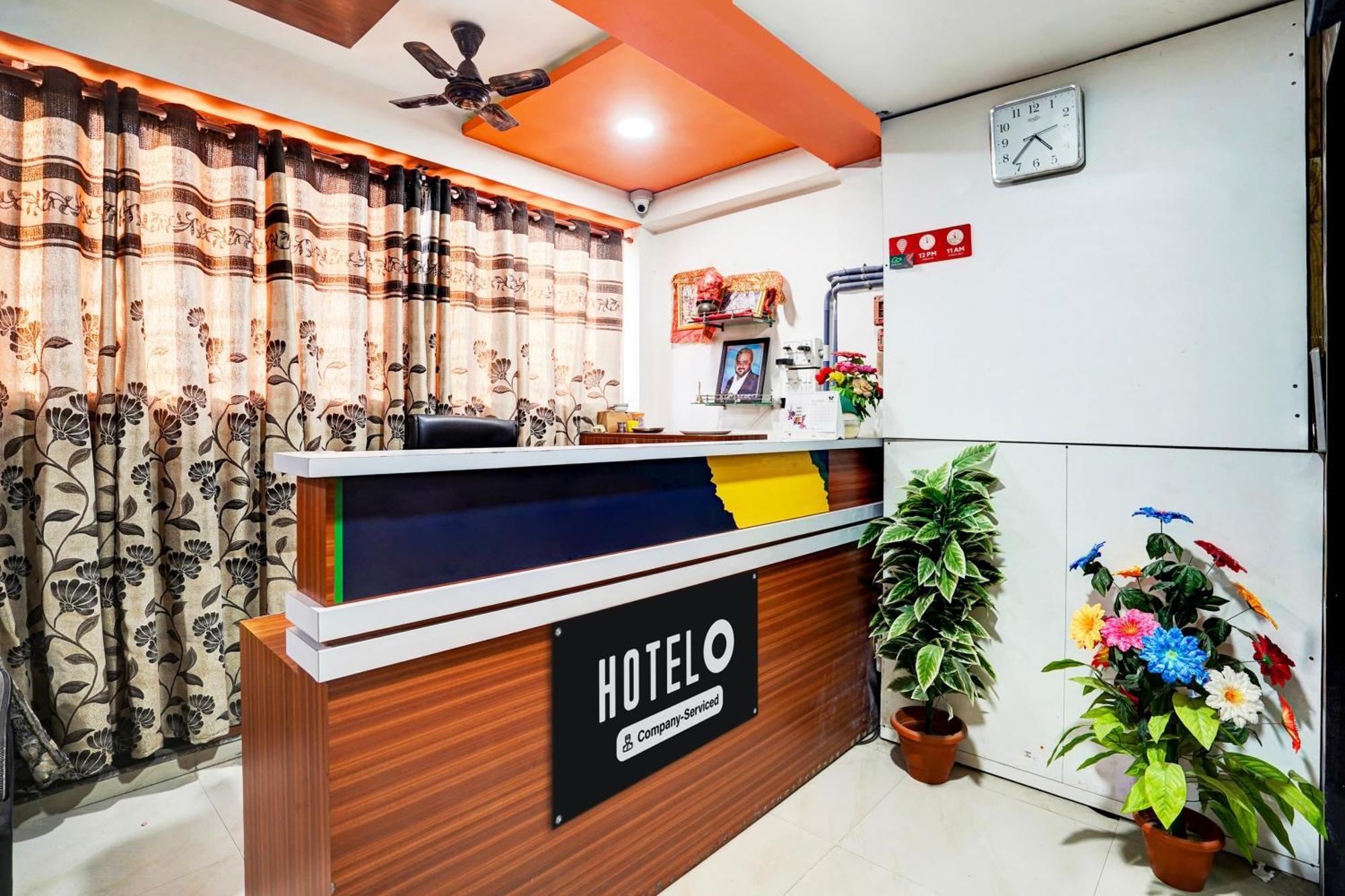 Super Hotel O Geeta Mandir Formerly Hotel Green Park Amhedabad Dış mekan fotoğraf