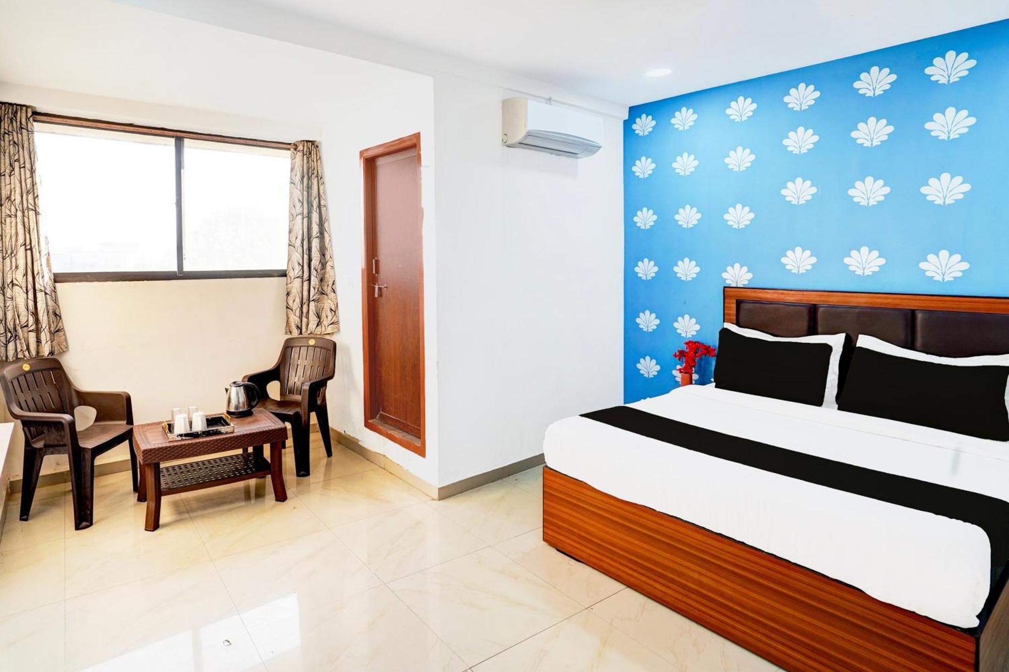 Super Hotel O Geeta Mandir Formerly Hotel Green Park Amhedabad Dış mekan fotoğraf
